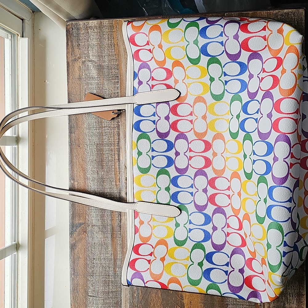 Coach Pride City Tote in Rainbow Signature Canvas & Leather Chalk - Picture 3 of 11
